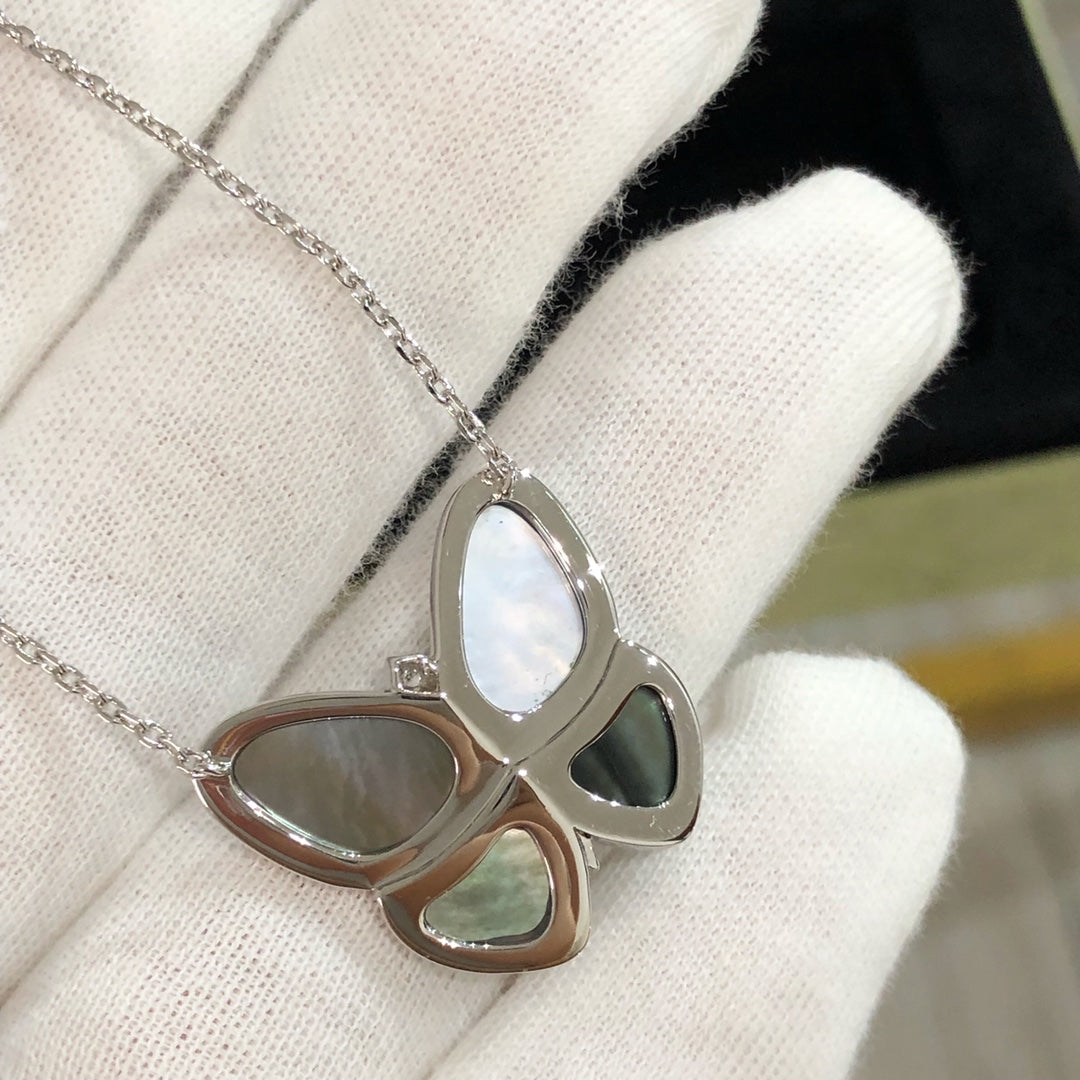 [Aurelle Style]LARGE BUTTERFLY SILVER PENDANT DIAMOND NECKLACE