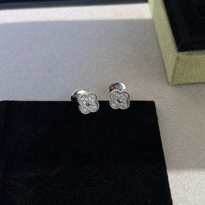 [Aurelle Style]CLOVER MINI DIAMOND STUD EARRINGS