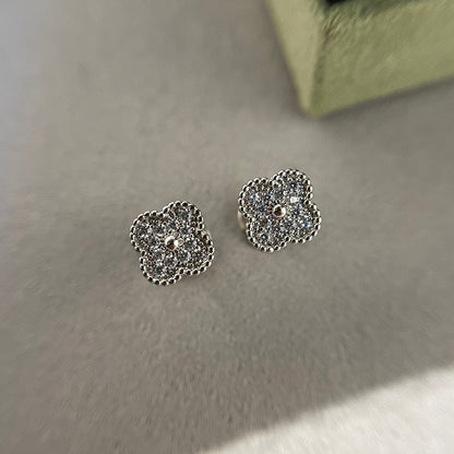 [Aurelle Style]CLOVER MINI DIAMOND STUD EARRINGS